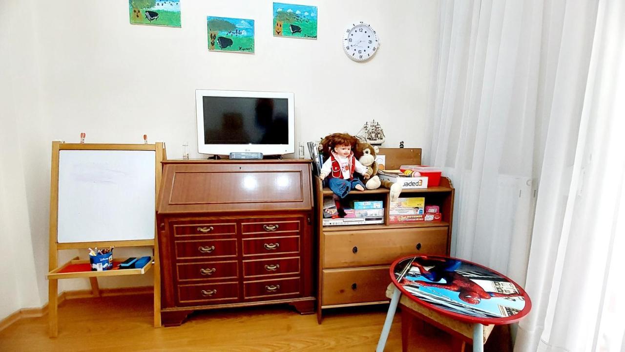 "Home Sweet Home" 3 Bedrooms Big House 110M Free Indoor Parking! Thessaloníki Eksteriør billede